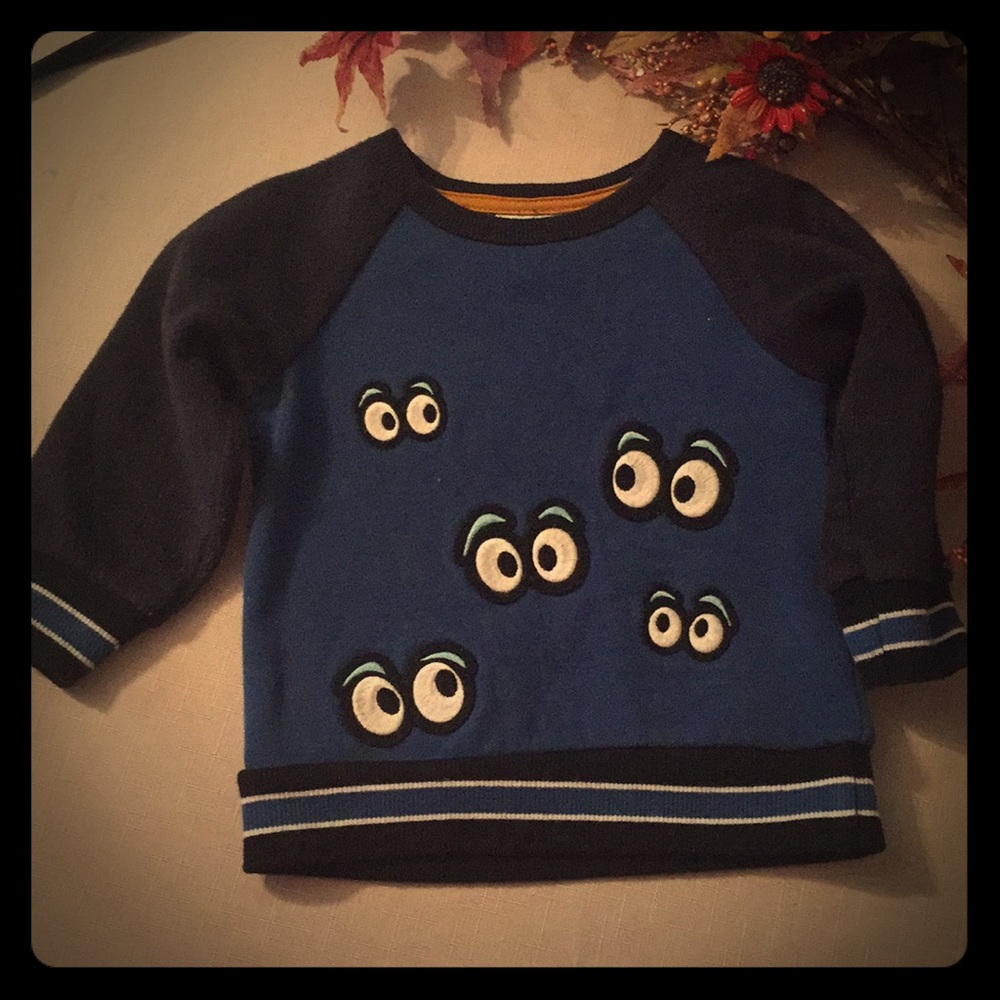 2/$5 OshKosh Boy 18 mo Sweater